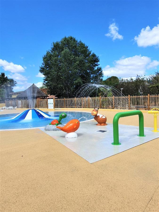 Camping Beau Rivage Hotel Meze Exterior photo